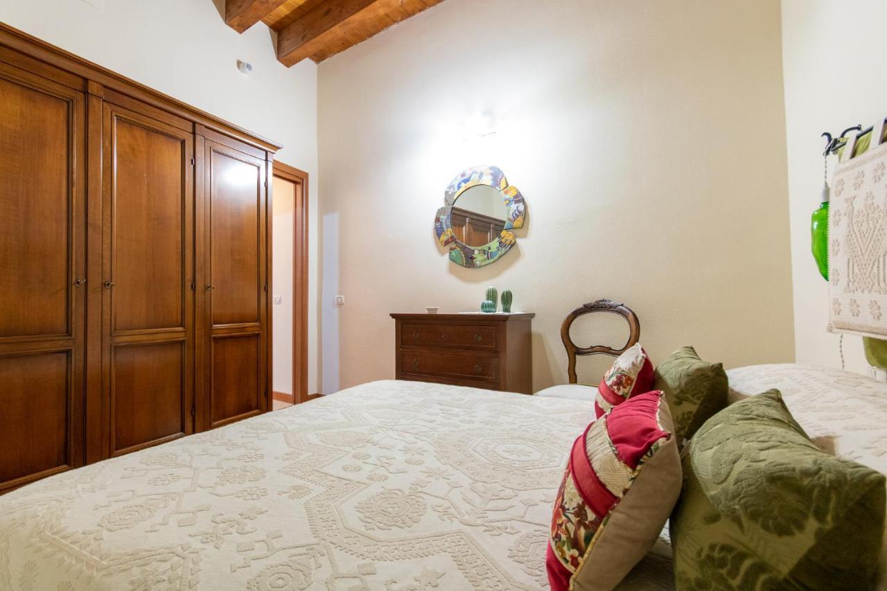 Ferienwohnung Le Dame Di Castello - Iun Q2444 Cagliari Exterior foto