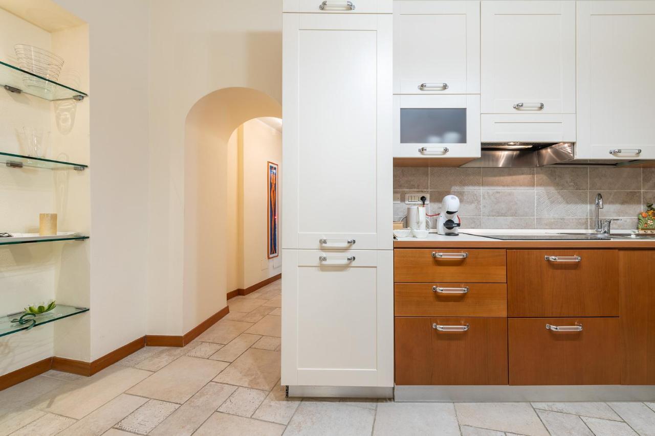 Ferienwohnung Le Dame Di Castello - Iun Q2444 Cagliari Exterior foto